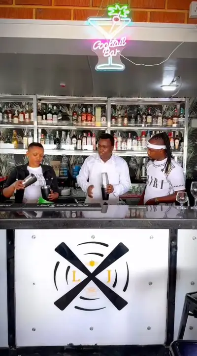 Cocktail bar training at Lovelyjoy Hospitality Institute